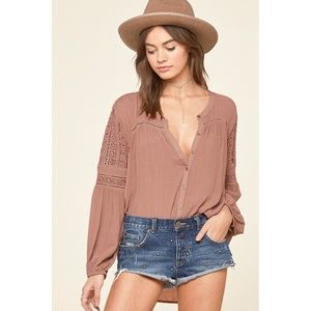 Amuse Society Crawford Dusty Rose Woven Peasant Top